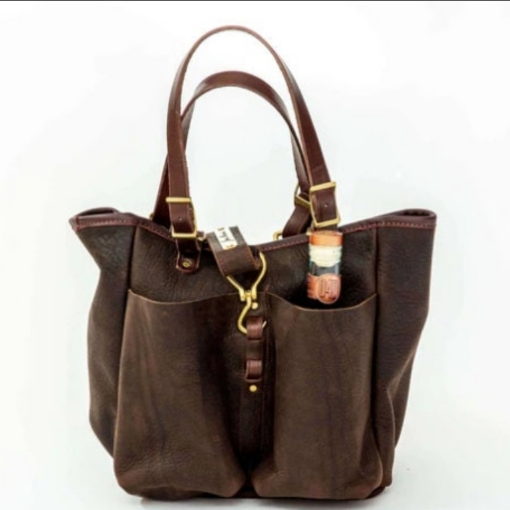 BLUE PROVISIONS NWT DUAL GENUINE LEATHER PURPOSE BAG TOTE.
